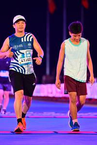 BIB: 
                            <button type="button" onclick="openModal(24452613)" class="btn btn-primary btn-sm float-right btn-popup" data-toggle="modal" data-target=".modal-high-quality">
                        <i class="fas fa-shopping-cart"></i> Add to Cart
                    </button>
                                            <button type="button" onclick="isThisMe(24452613, true)" class="btn btn-success btn-sm float-right btn-popup btn-isme hidden" data-toggle="tooltip" data-placement="bottom" title="นี่คือรูปของคุณใช่ไหม คลิกที่นี่เพื่อเอาเข้าอัลบั้ม">
                        <i class="fas fa-plus"></i> Add to album
                    </button>
                    <button type="button" onclick="isThisMe(24452613, false)" class="btn btn-warning btn-sm float-right btn-popup btn-isnotme hidden">
                        <i class="fas fa-ban"></i> Remove from album
                    </button>